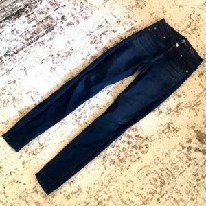 SZ 25 seven mid rise skinny jeans